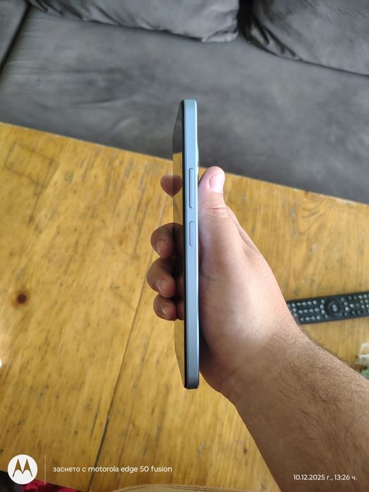 Здравейте продавам телефон redmi a3