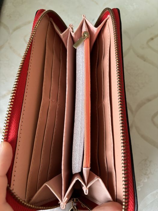 Продам кошелек новый