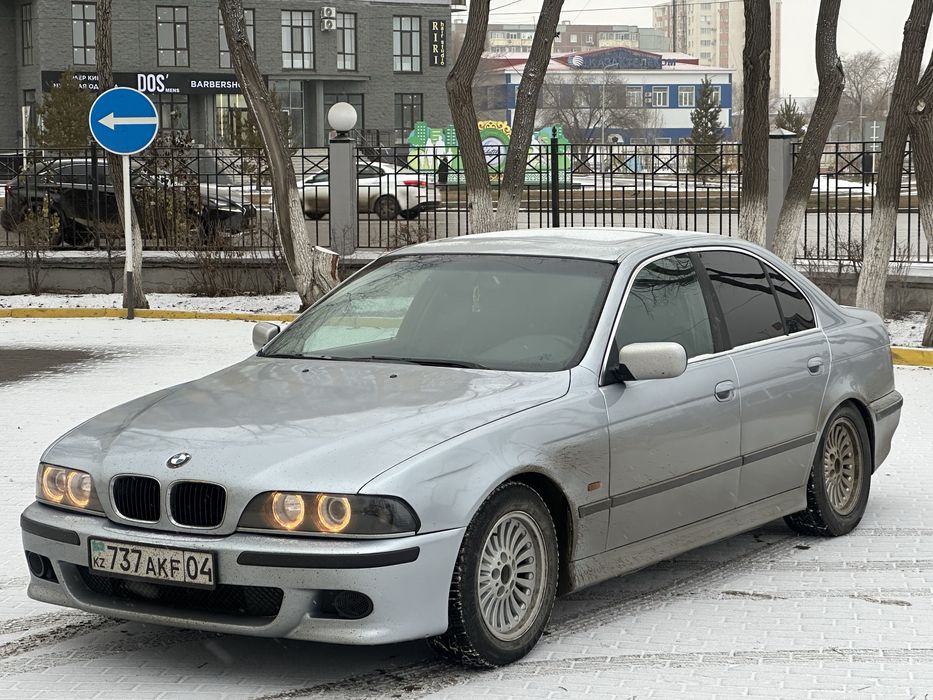 Продам bmw e39 1996год