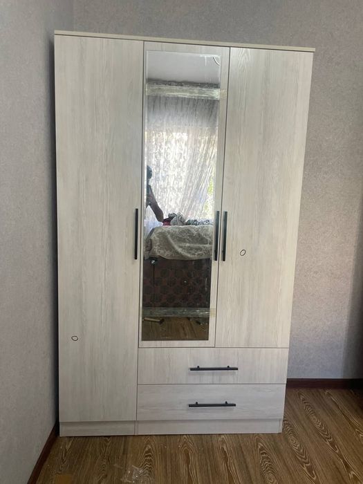 Shkaf Akaiya narxlarda sotiladi