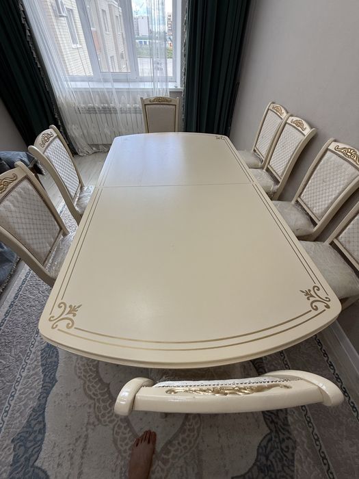 Продам стол со стульями