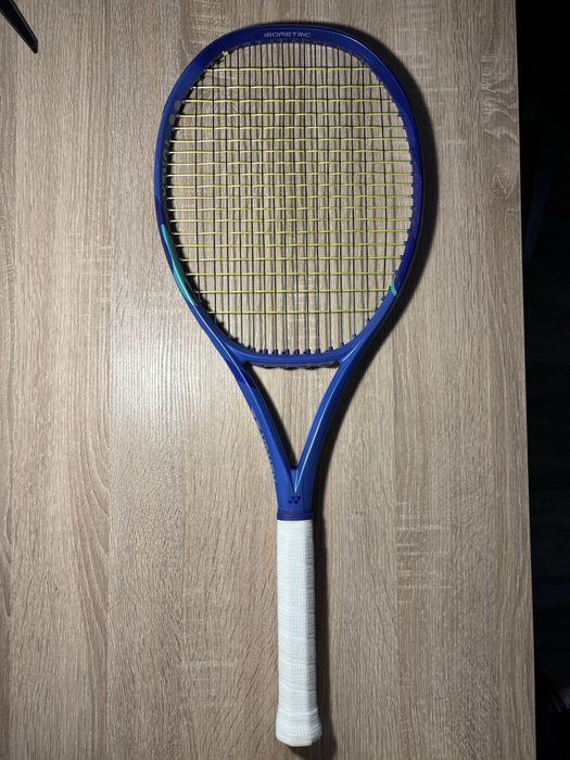 Rachete Yonex e-zone 98 L, 2025, Maner 2