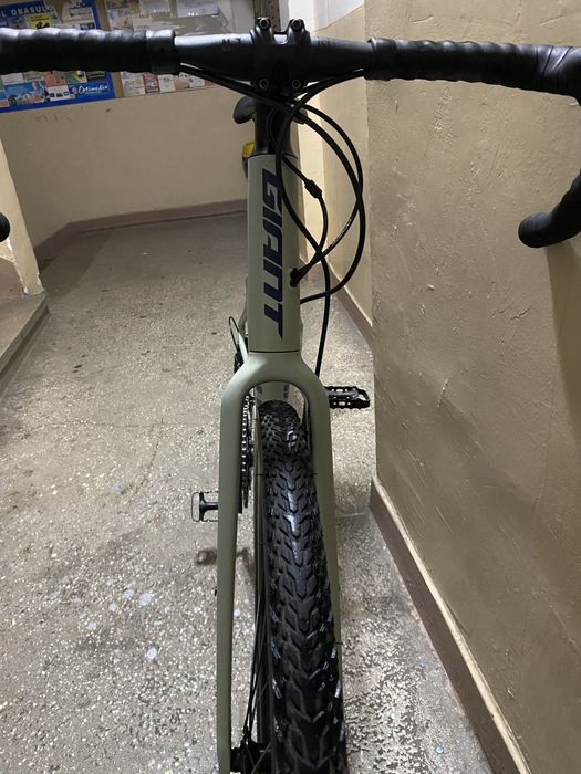 Giant Revolt – Bicicletă Gravel în stare foarte buna L
