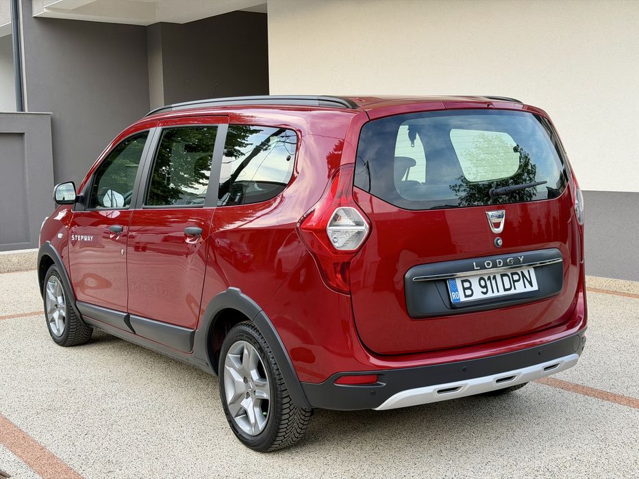Dacia Lodgy Stepway 2020 1.5 DCi 7 Locuri
