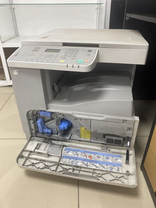 Принтр  продам  Canon маркалы