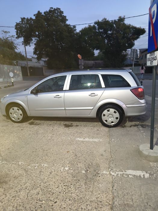 Autoturism Opel Astra h 19