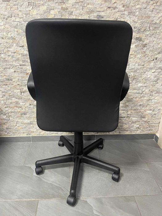 Офис стол HUGO H