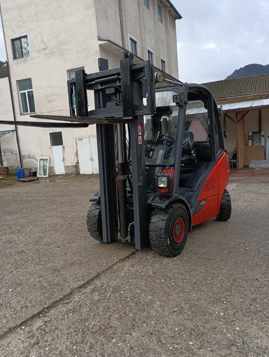 Мотокар LINDE H30T