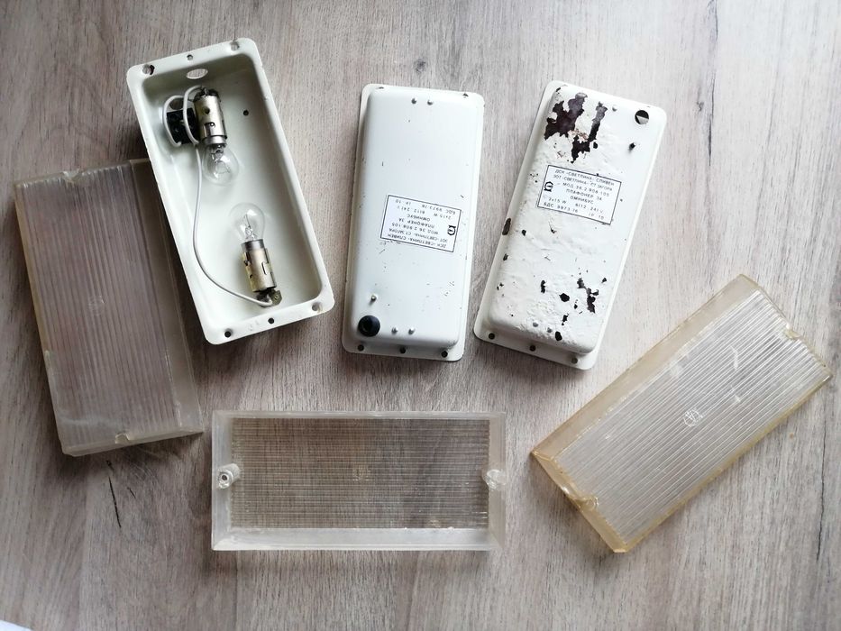 Плафони 6/12/24V, 2x15W