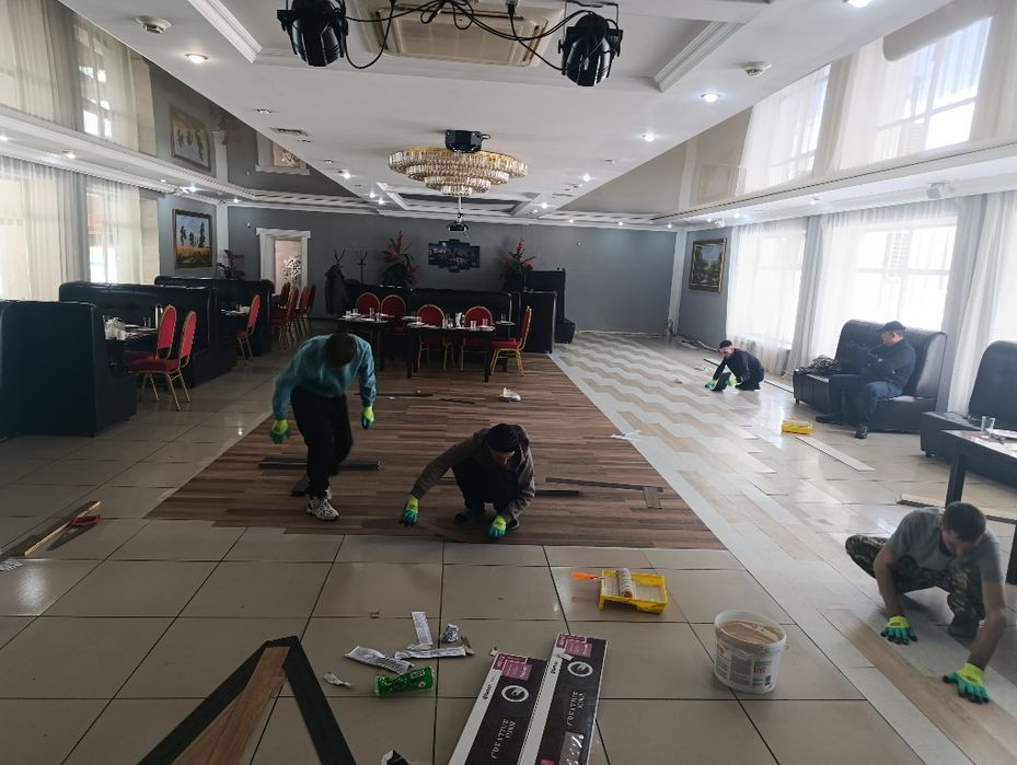 Бригада строителей универсалов