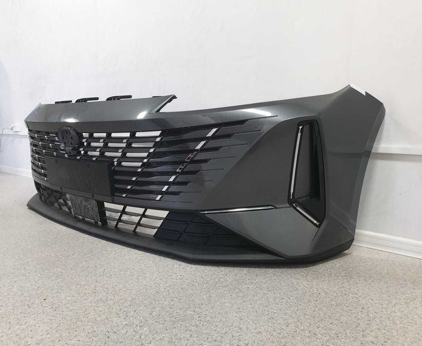 Передний бампер на Changan Eado