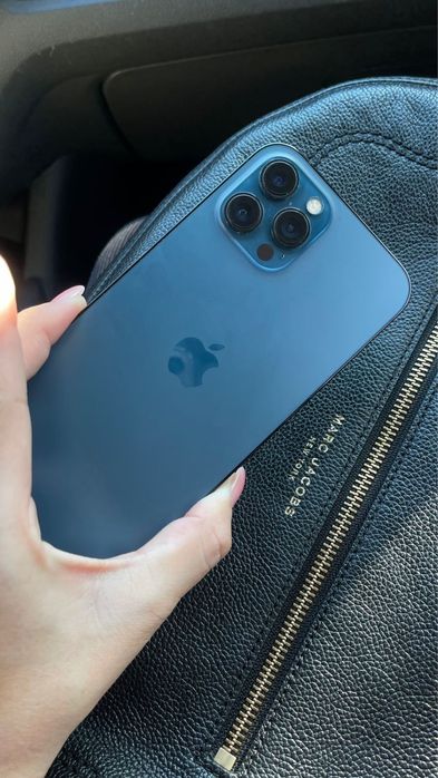 Айфон 12про макс