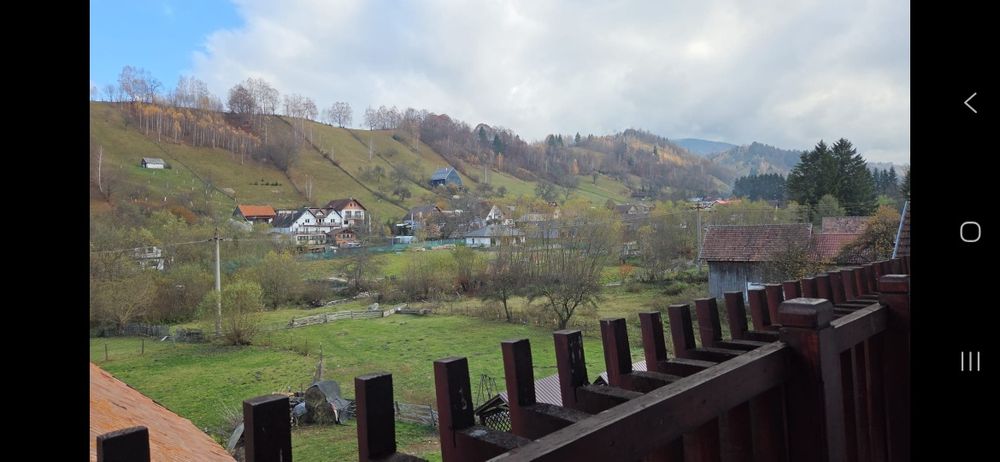 Închiriez Vila Bran (Șimon)