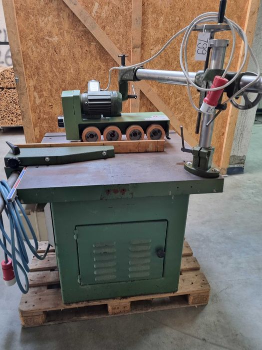 Circular pentru tivit cherestea