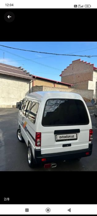 Damas srochni sotiladi