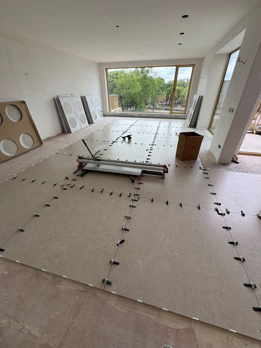 Лепене на плочки