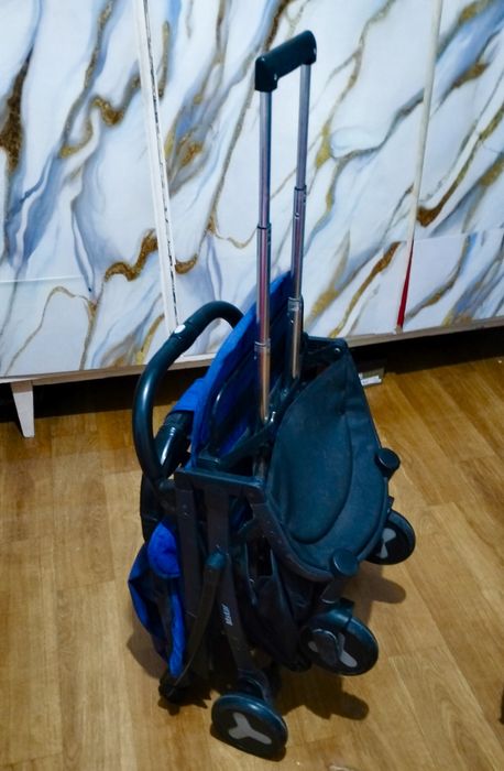 Продам детскую коляску.