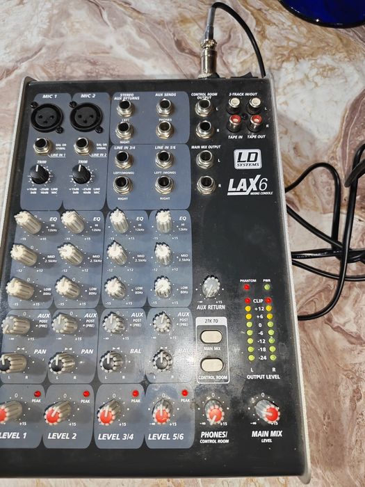 Mixer LAX6 foarte bun