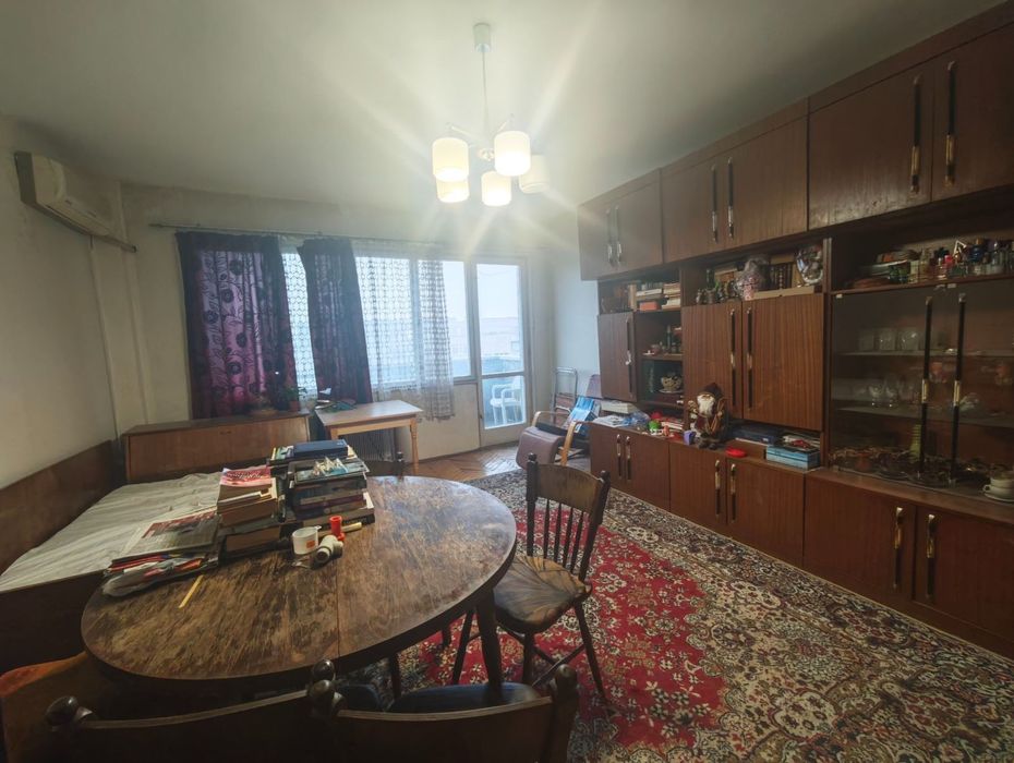 Продава се Тристаен апартамент в Варна, Чайка - 87 кв.м за 1261 €/кв.м - Снимка #1
