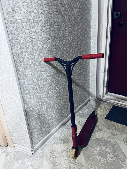 Продам самокат в хорошем состояний