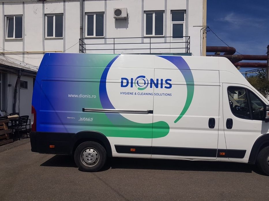 Colantari auto totale sau partiale cu autocolant printat