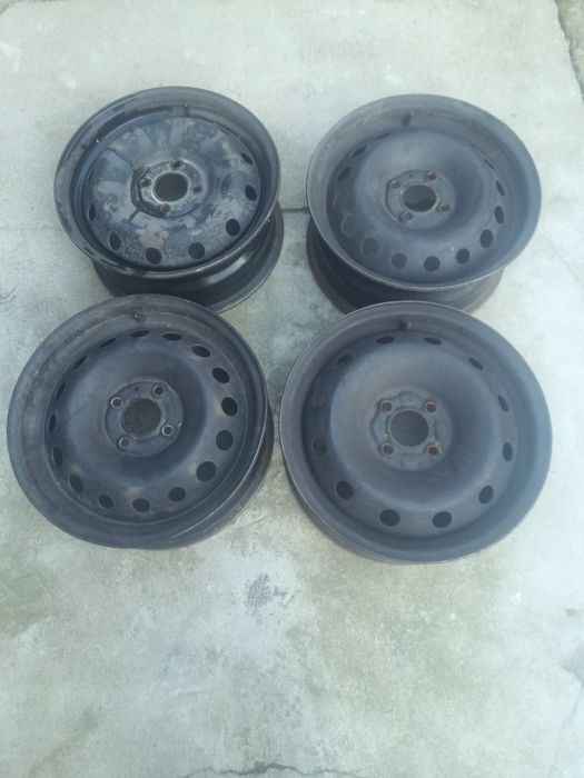 Метални джанти 15-ки за Рено и Дачия!