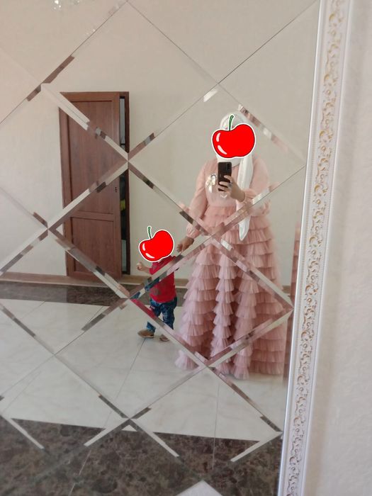 Нарядные Платье  продается