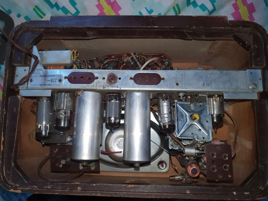 Radio de colectie din 1958 ,Loewe-opta (Germany)