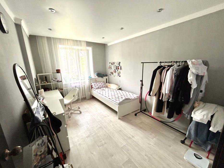Продам 2 ком кв 53 м2 в микрорайоне Кунаева