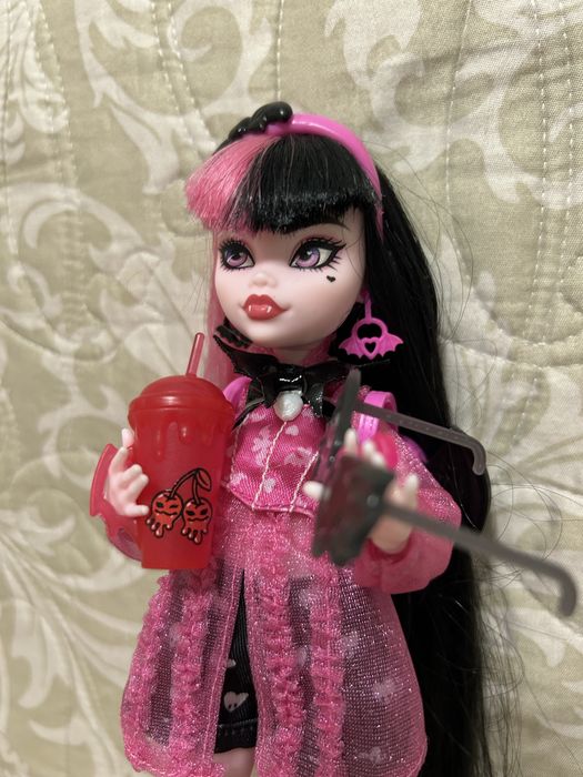 Дракулаура ОБМЕН монстр хай