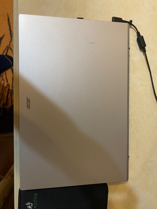 ACER aspire 3 R7 5000