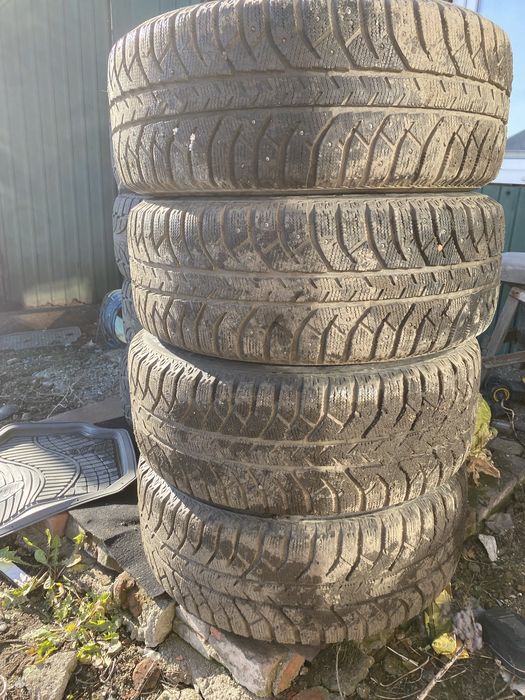 Продом шины зимние