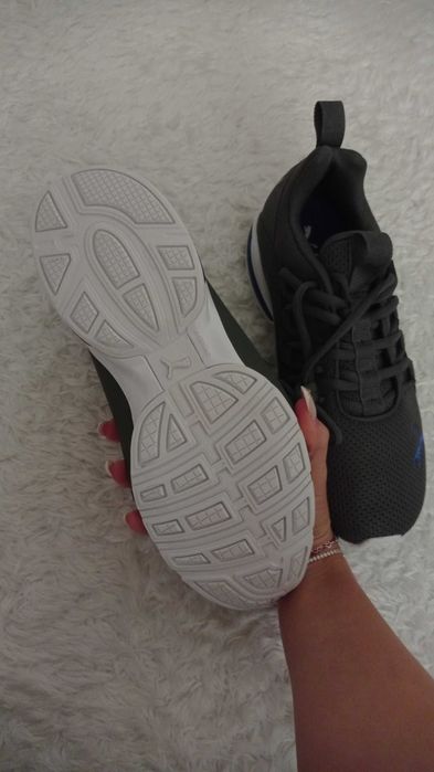 Puma чисто НОВИ маратонки 36