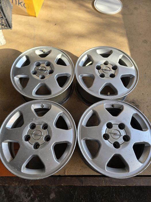 Диски на зафира астра вектра б