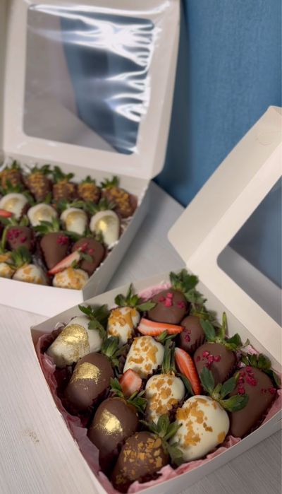 Сочная клубника в шоколаде