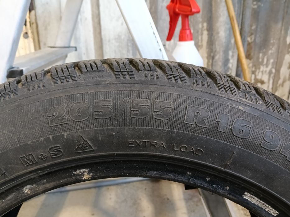 Cauciucuri iarna folosite 2 luni . 2 bucăți