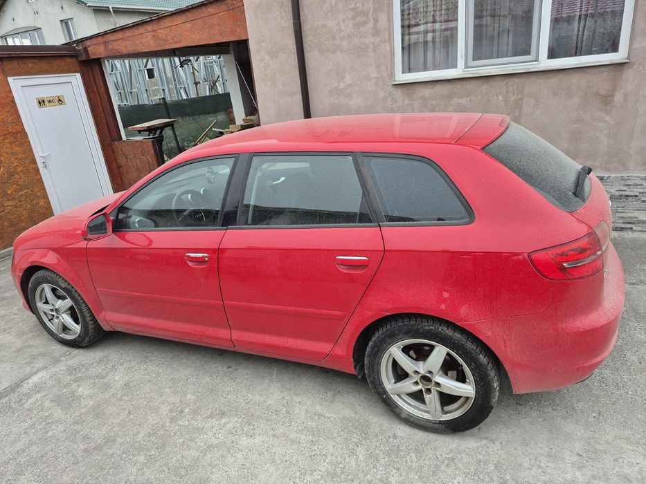 Vând Audi A3 1.6 TDI 2011