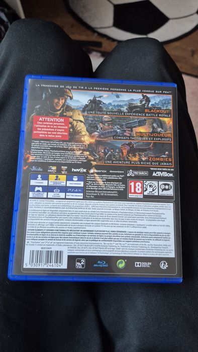 Vand sidiuri cu jocuri pentru ps4 si xbox