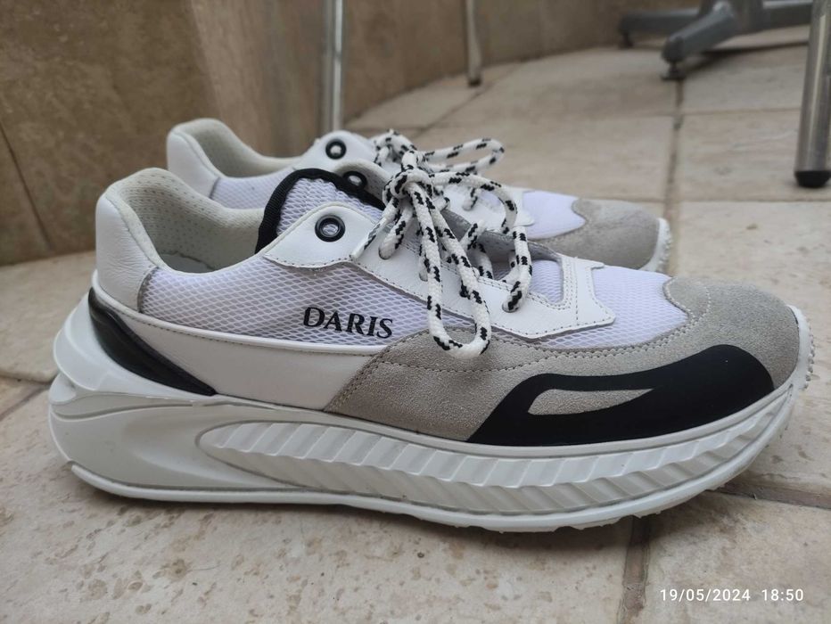 Сникърси  ест.кожа