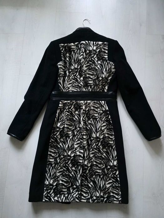 Палто на марката Kensol