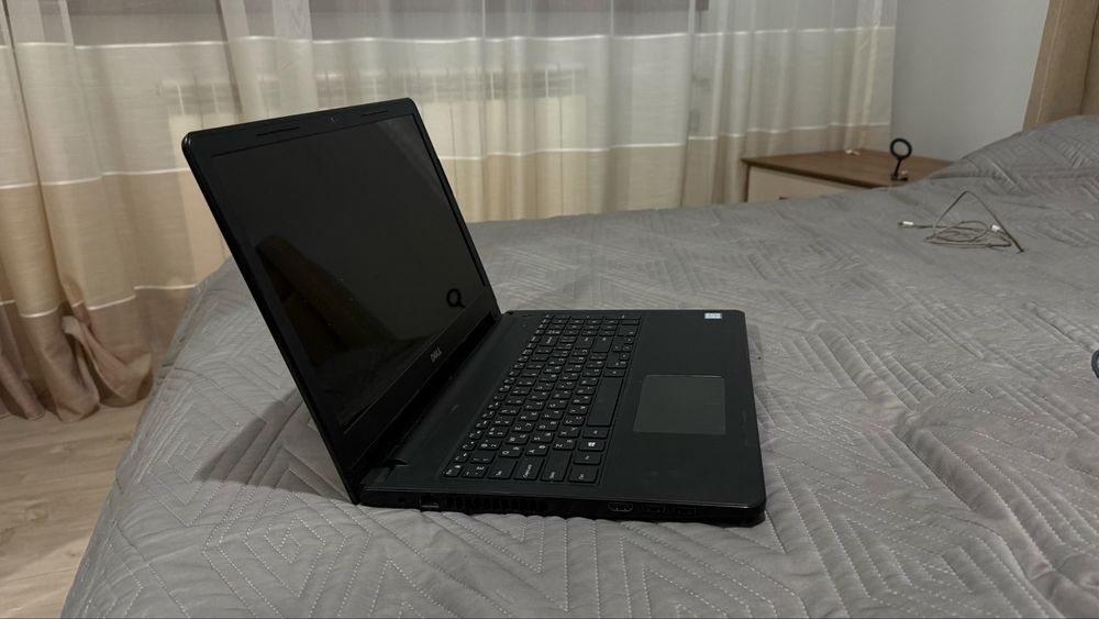 Ноутбук dell 15.