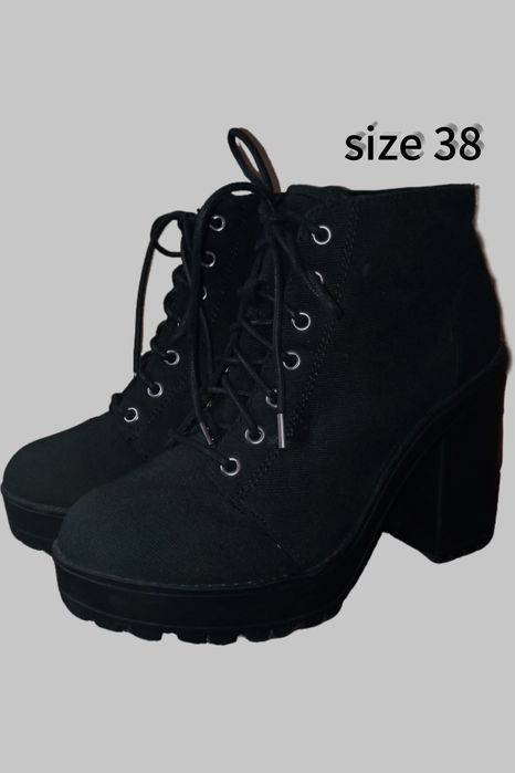 Ботинки H&M  женские