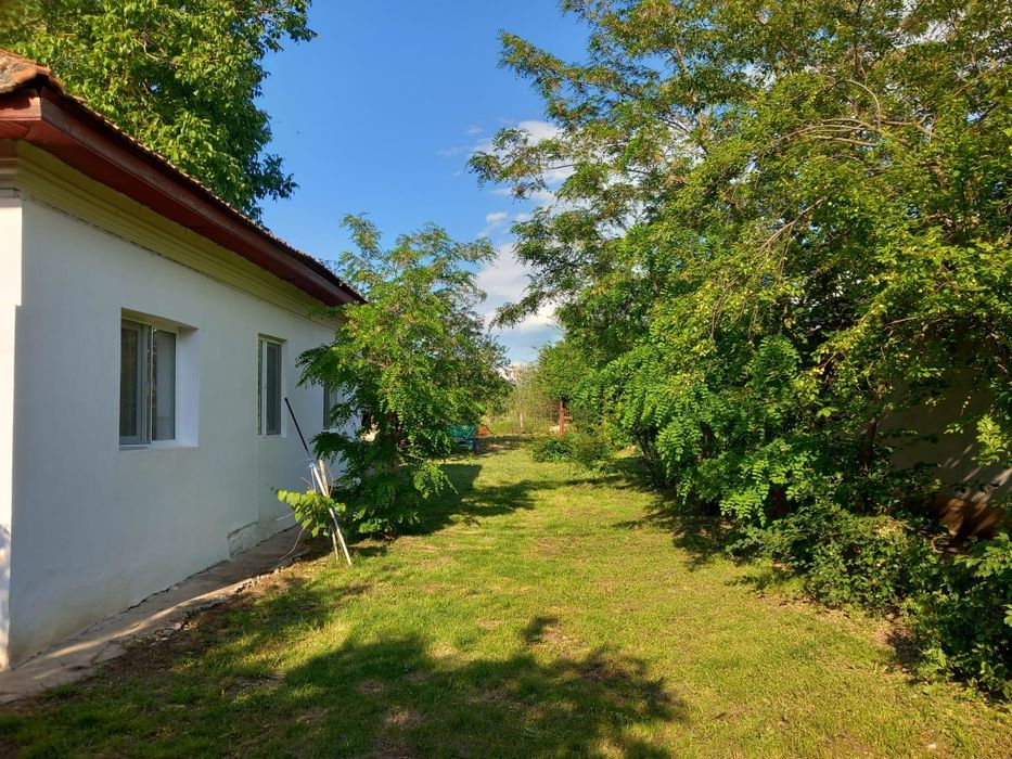 Casa de vânzare cu teren 5000m,loc.  Clănița, Teleorman