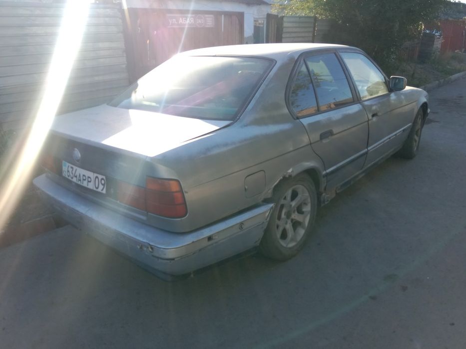 Продам БМВ е 34 м 50 .2.0