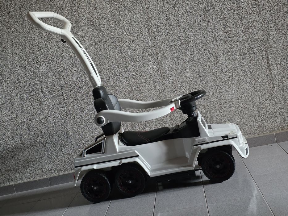 Детска количка MERCEDES G 6X6