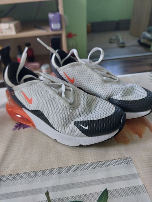 Кецове и маратонки за момче