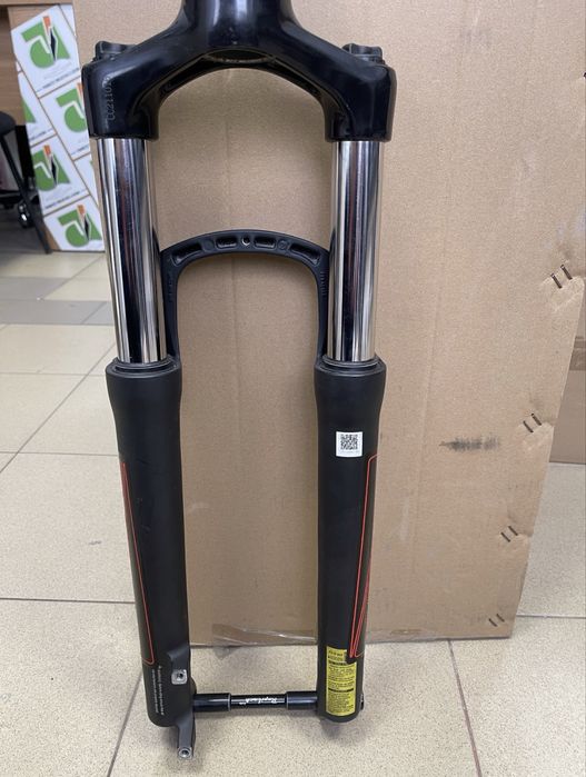 SR Suntour XCM32 29”
