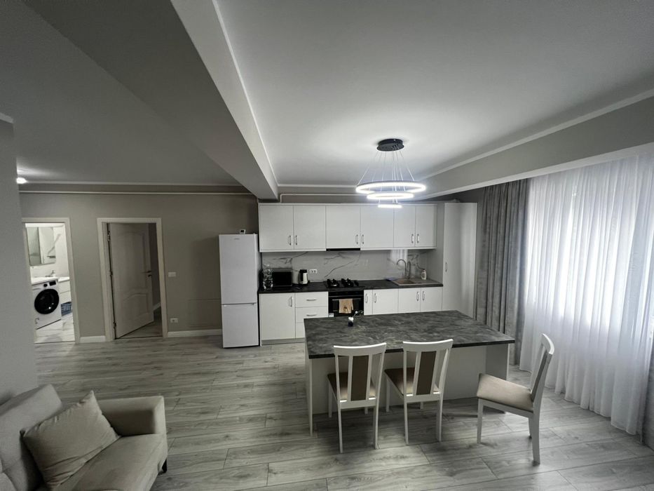 Apartament de inchiriat