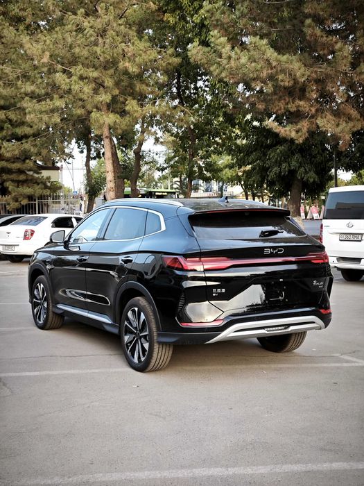 BYD Champion 605km, naqd va halol nasiya