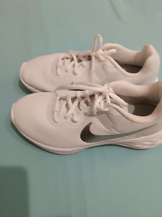 Маратонки на Nike